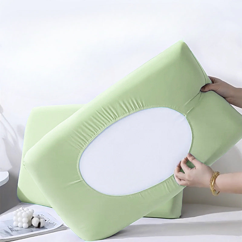 Set of 4 White Disposable Pillowcases for Travel Hotel and Train Use