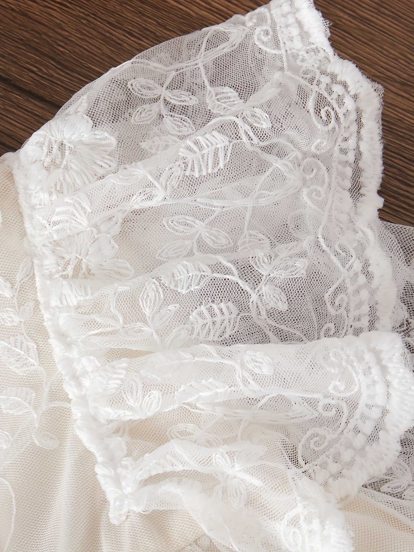 Vestido de malla para niñas con bordado floral, estilo casual para otoño e invierno