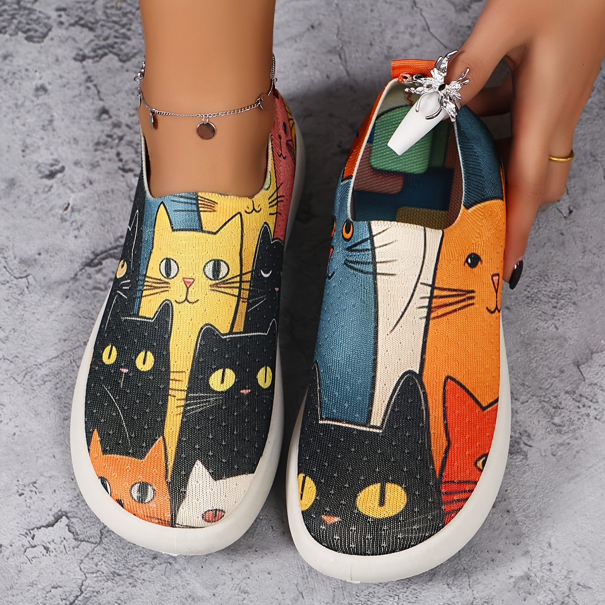 Women's Breathable Canvas Sneakers with Cat Print Slip-On Casual Shoes