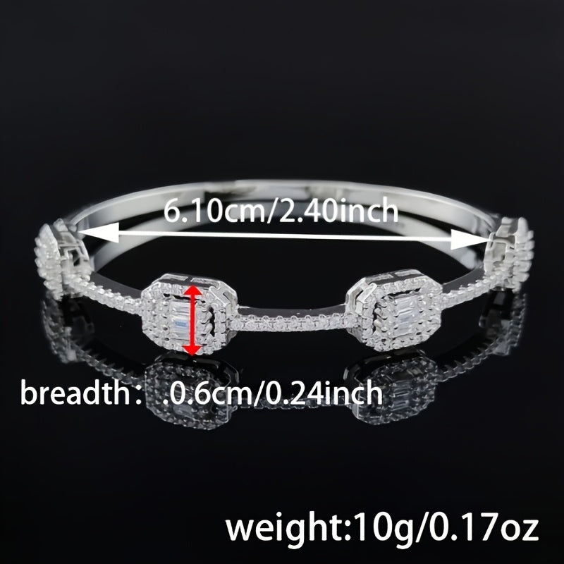 Ayollar uchun nafis kumush taqinchoq, marosimlar va kundalik kiyimlar uchun ko‘p maqsadli zargarlik buyumlari