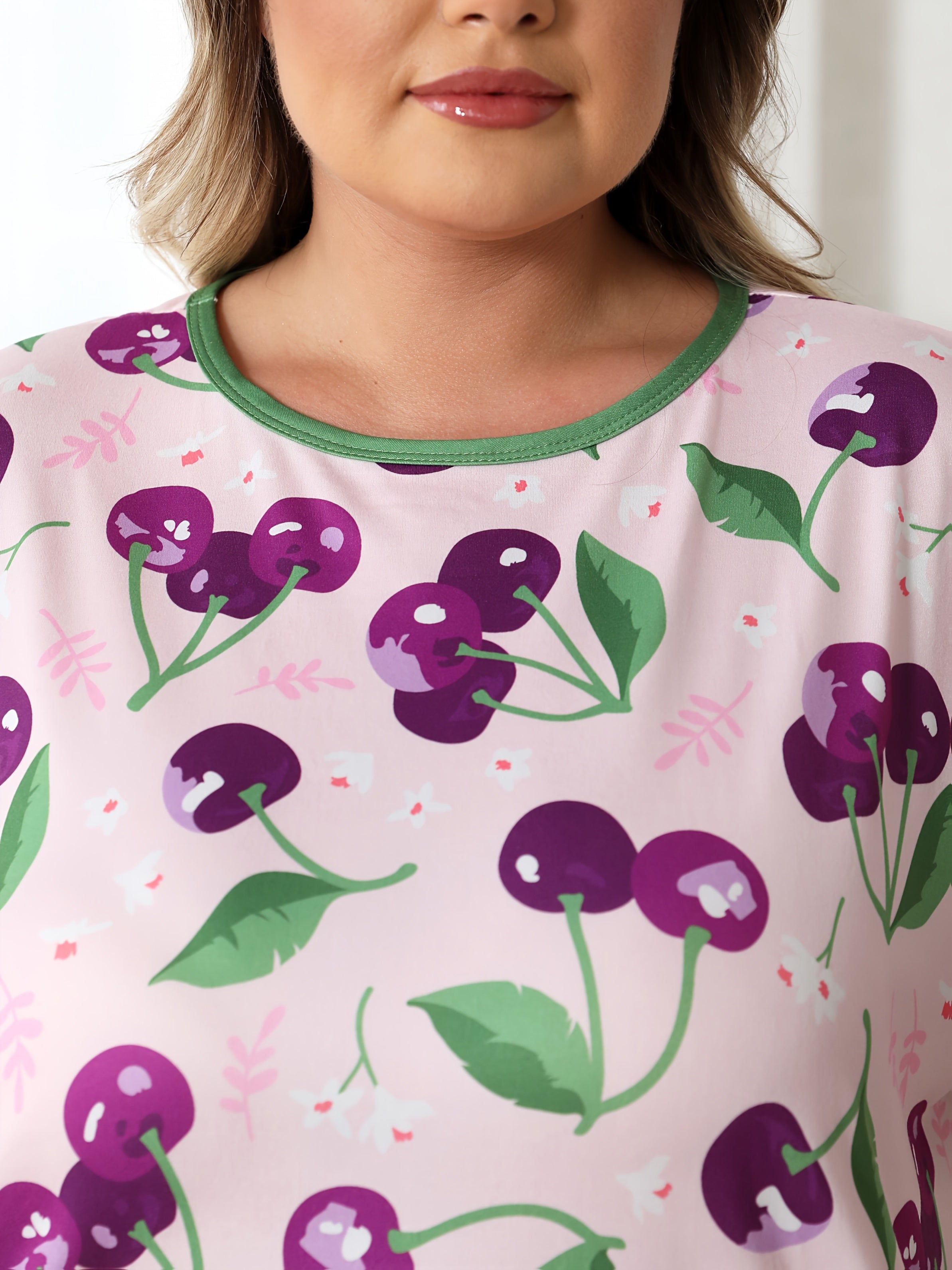 Women's Cherry Print Loungewear Set with Ruffled Sleeves and Cropped Pants