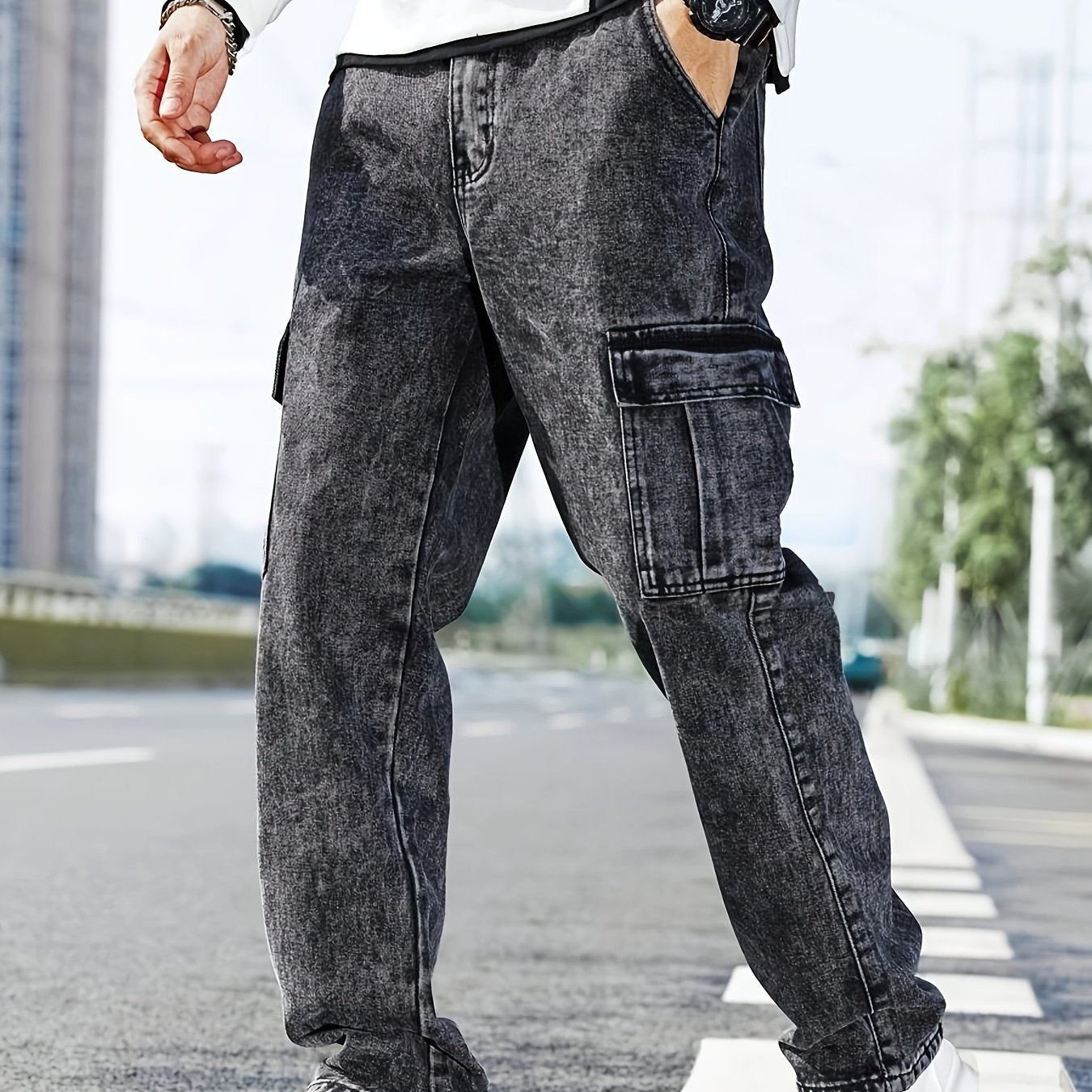 Men's Cargo Jeans Casual Loose Fit with Flap Pockets Durable Cotton Blend All-Season Blue Denim