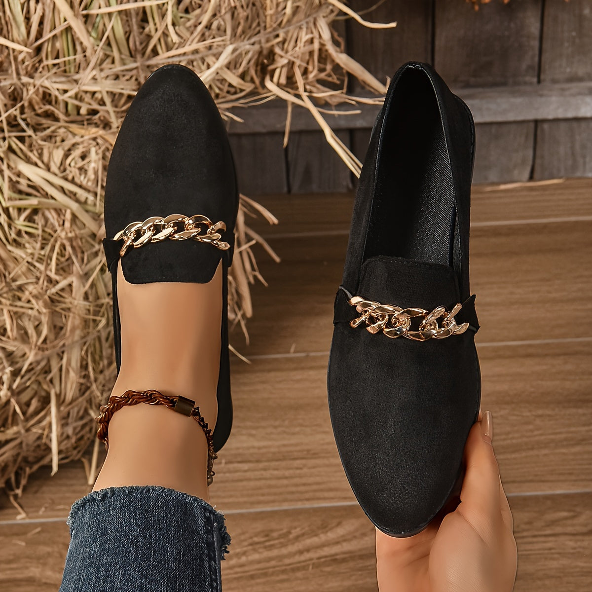 Women's Breathable Fabric Flat Shoes with Chain Decoration and Square Heel