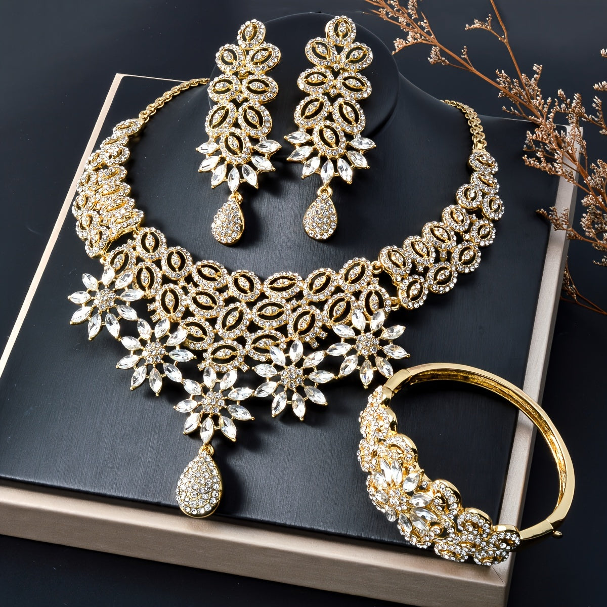 Elegant Jewelry Set with Necklace Bracelet Ring and Earrings for Weddings