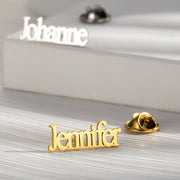 Maxsus tayyorlangan zanglamas po'latdan yasalgan ism broshka, 18K oltin qoplamasi bilan, boho sexy uslubida, ta'til sovg'asi yoki partiya aksessuariga juda mos keladi.