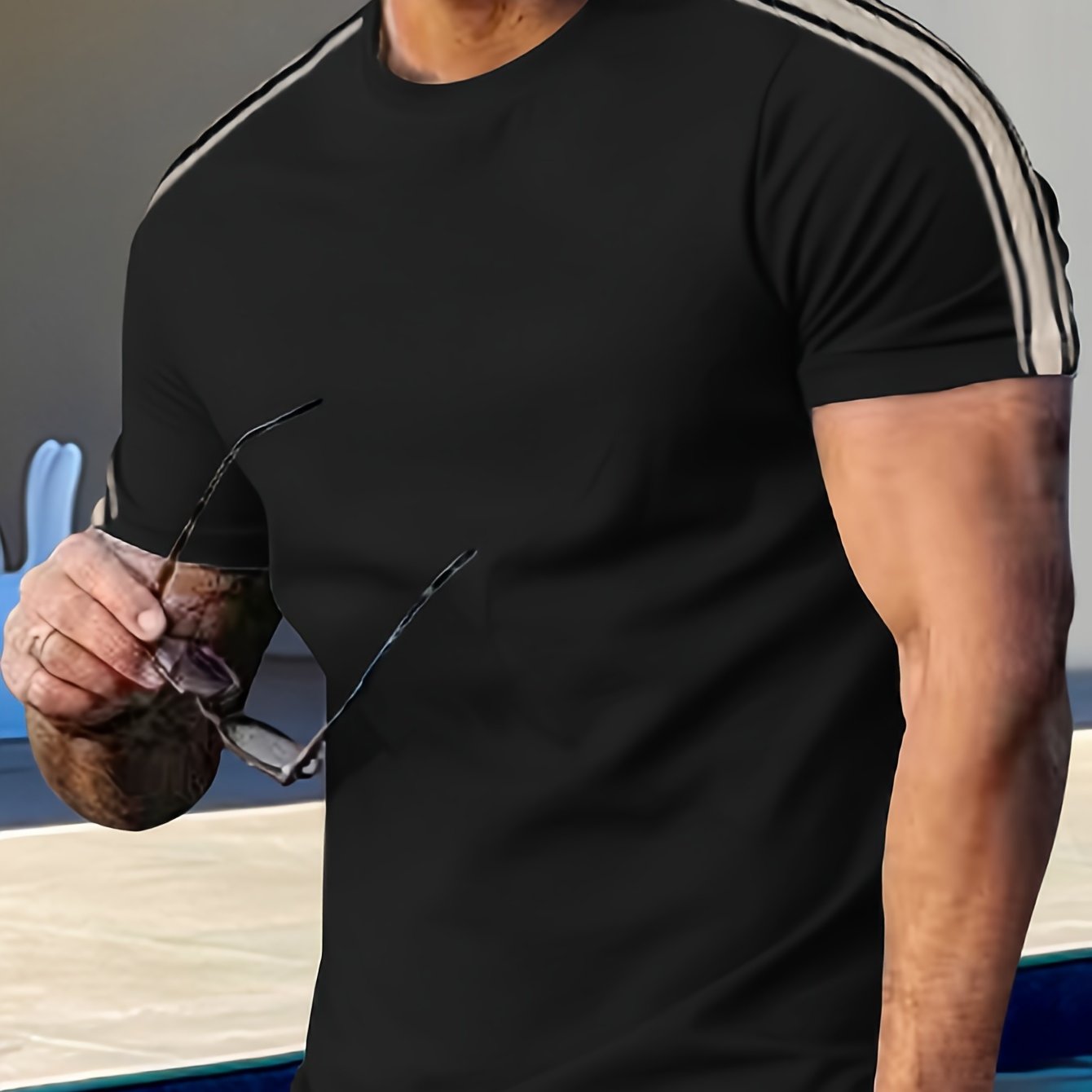 Men's Breathable Quick-Dry Summer T-Shirt Crew Neck Solid Polyester Casual Outdoor