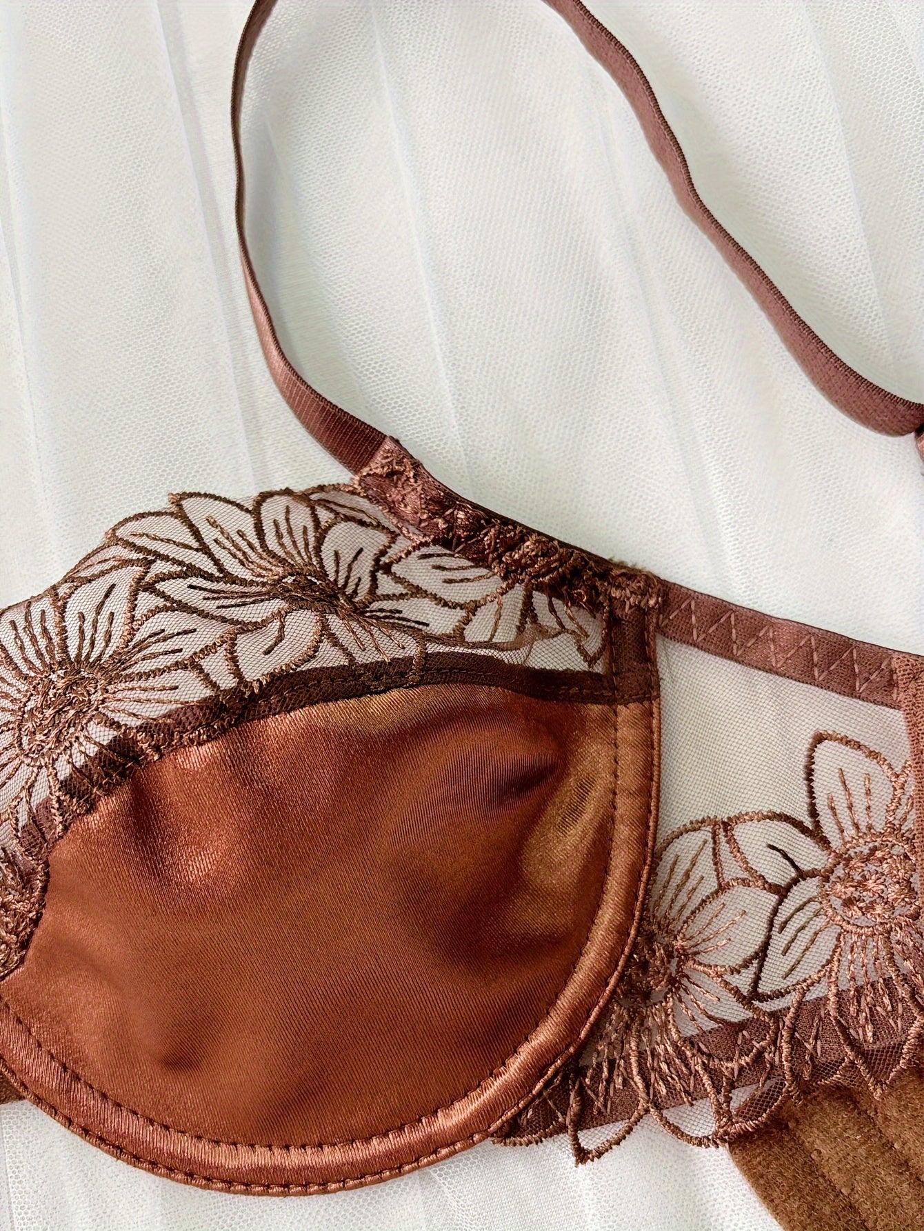 Women's Floral Embroidered Lingerie Set with Underwire Bra and Panty