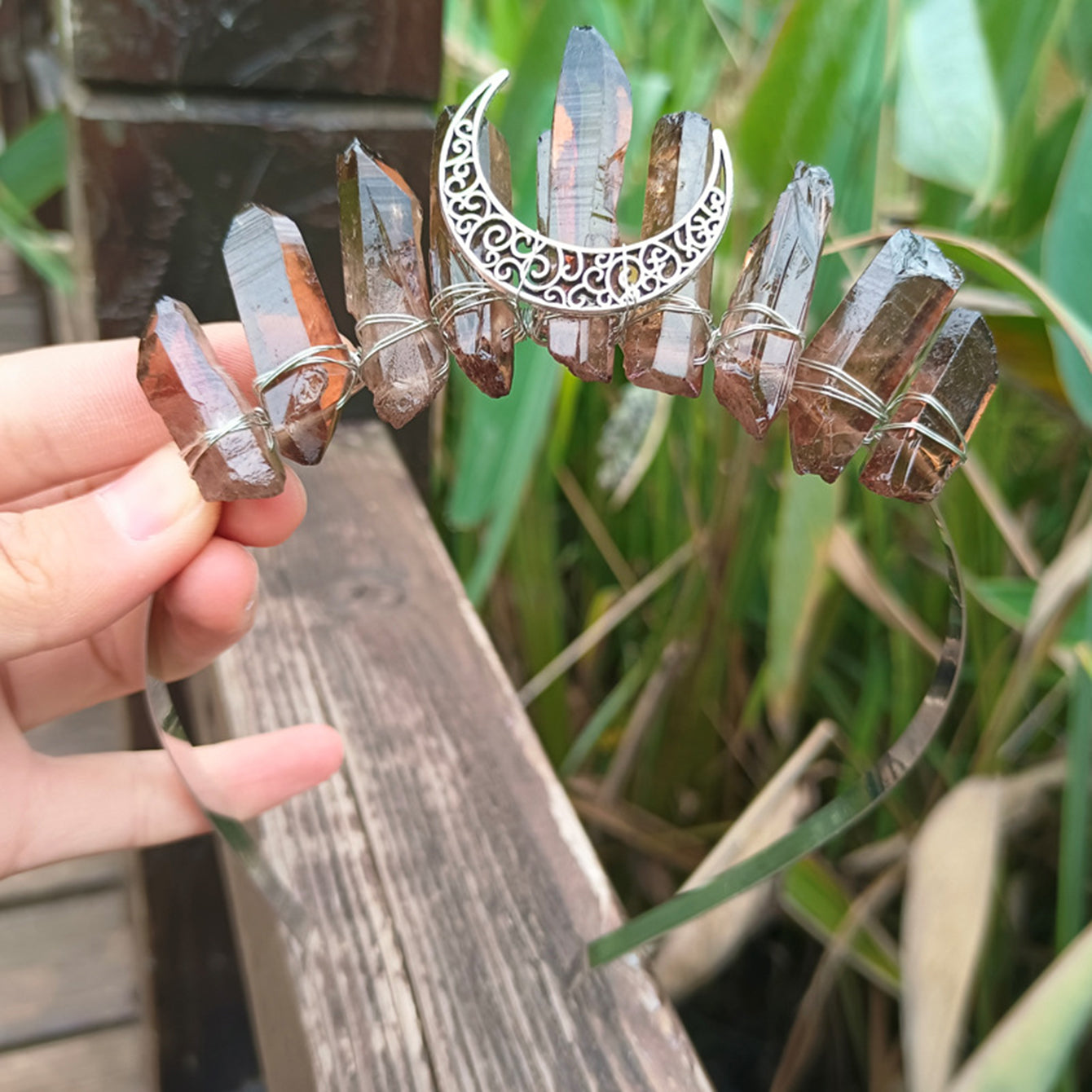 Women’s Crystal Quartz Raw Stone Crown Hairband Tiara for Weddings and Parties