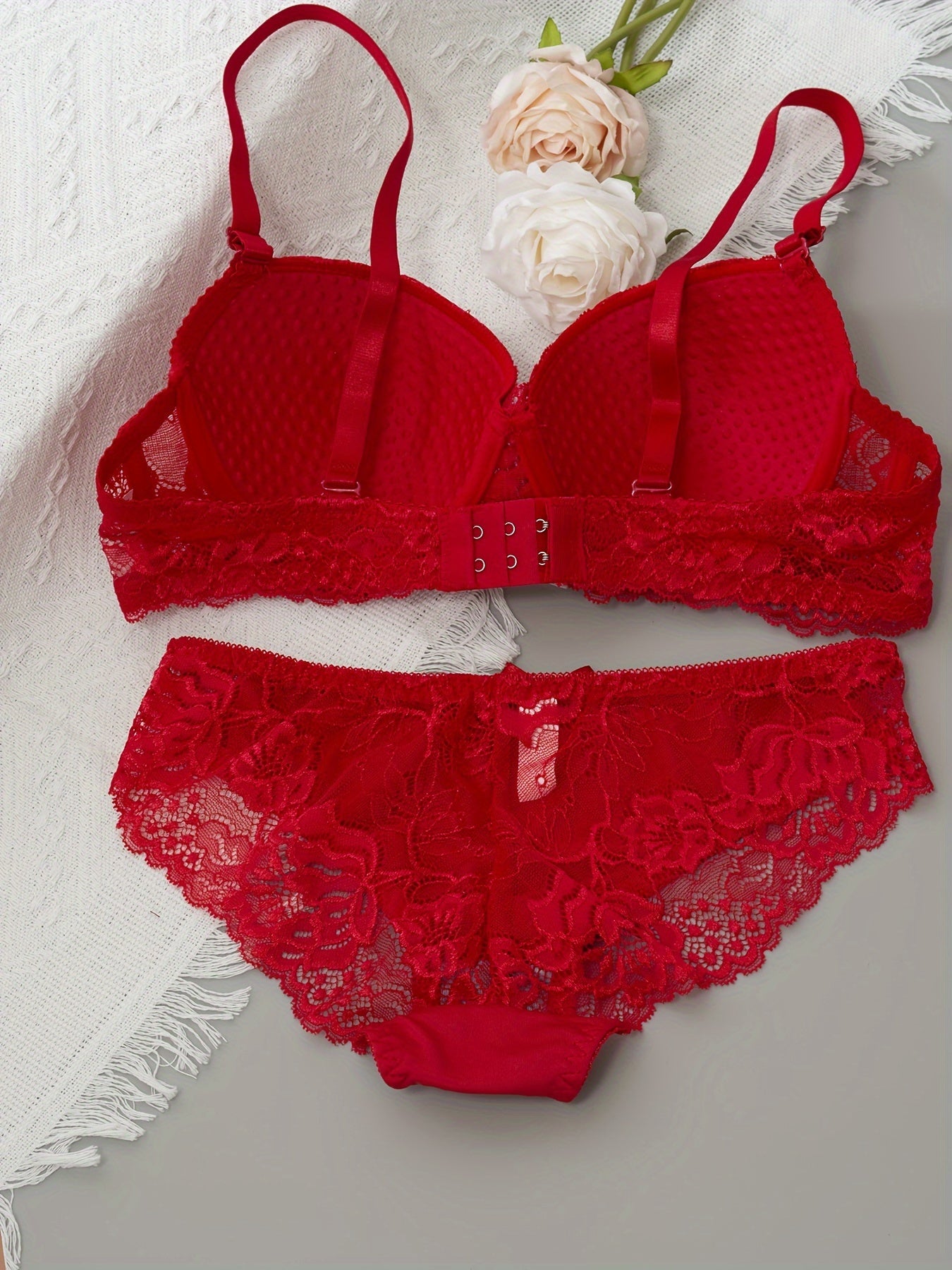 Women's Floral Lace Lingerie Set with Bow Detail and Underwire Bra