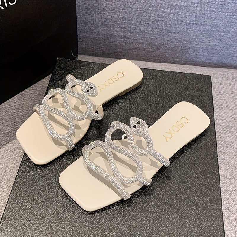 Женские шлепанцы с змеиной текстурой и стразами, открытые носки, плоская подошва, пляжная обувь