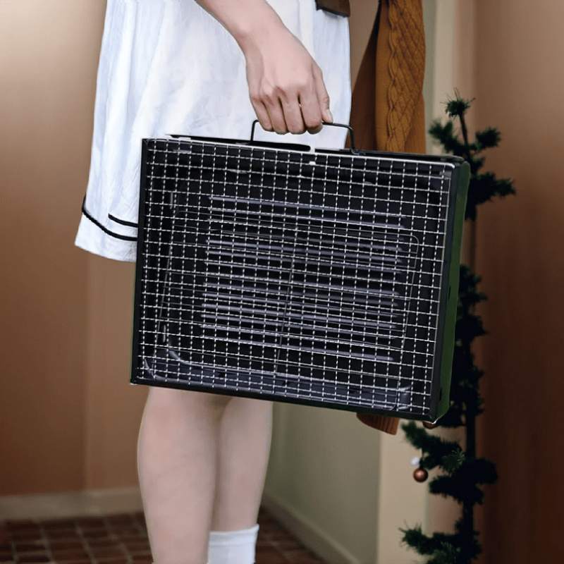 Portativ burilish mumkin bo'lgan zanglamaydigan po'latdan yasalgan ko'mir grill, sayohat, pikniklar va ochiq havoda pishirish uchun ideal. Kichik va mustahkam dizayn.