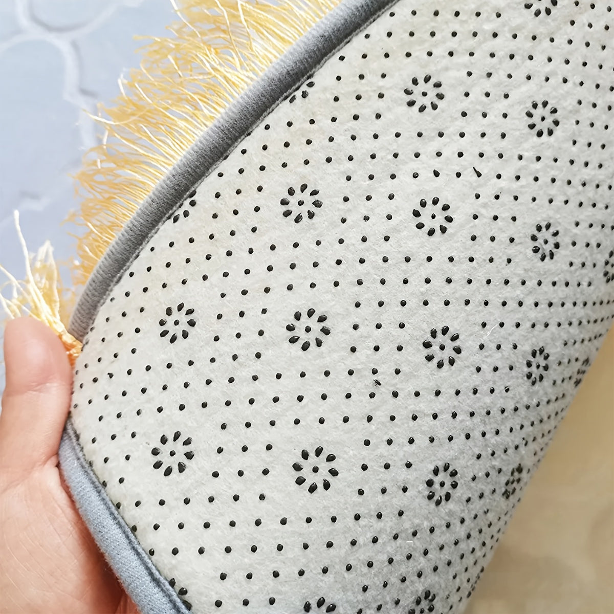 Прочный и мягкий коврик с кисточками для использования как в помещении, так и на улице - роскошный молитвенный коврик с нескользящими свойствами