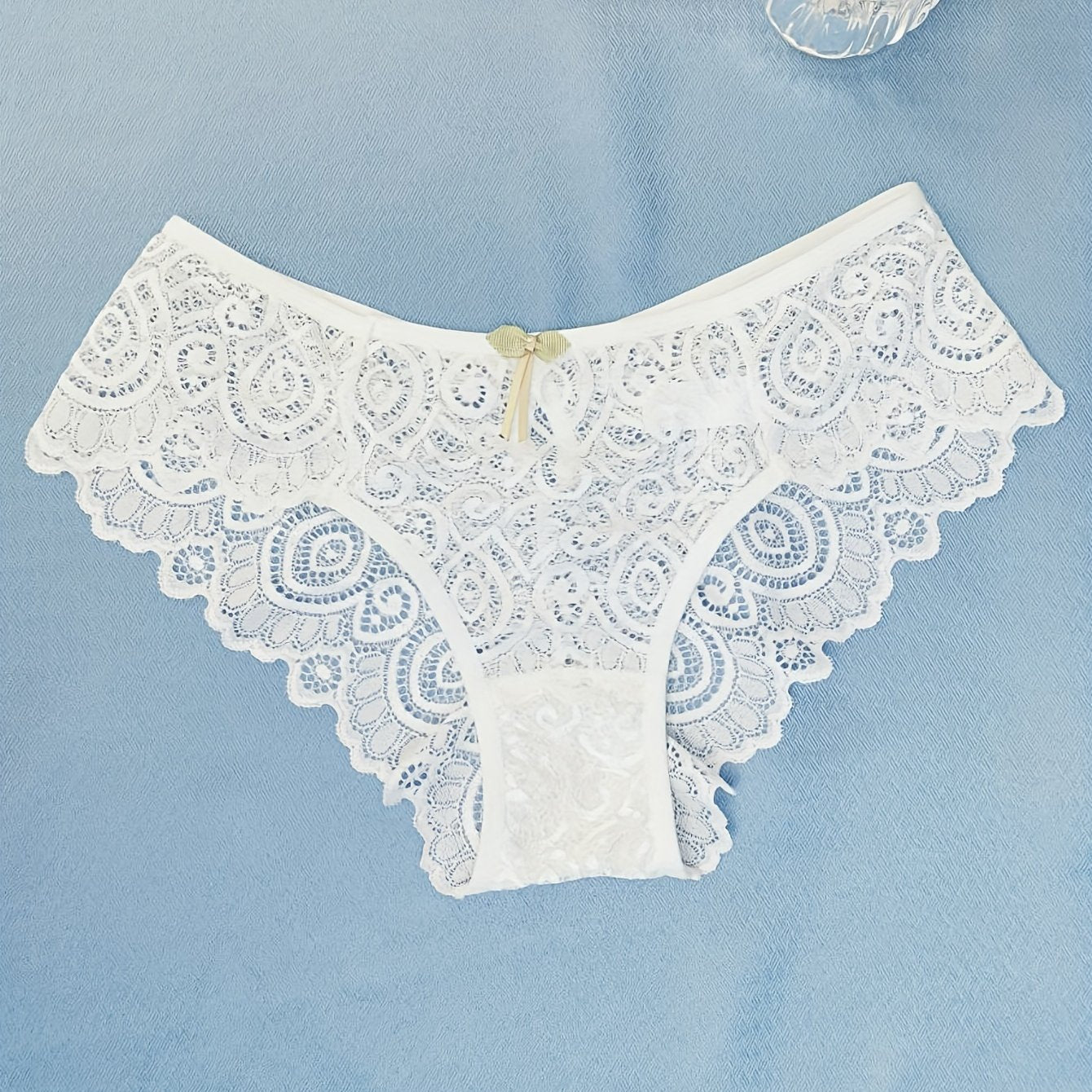 Women's Low Waist Floral Lace Panties Semi-Sheer Breathable Cut-Out Briefs
