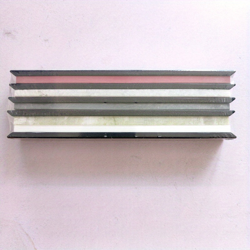 Ruixin Pro uchun 5 ta yuqori sifatli o'tkirlashtirish toshlari to'plami - 1500 dan 10000# gacha bo'lgan qattiqliklarni o'z ichiga oladi, oshxona pichoqlarini o'tkirlashtirish uchun mustahkam va foydalanuvchilarga qulay tarzda ishlab chiqilgan.