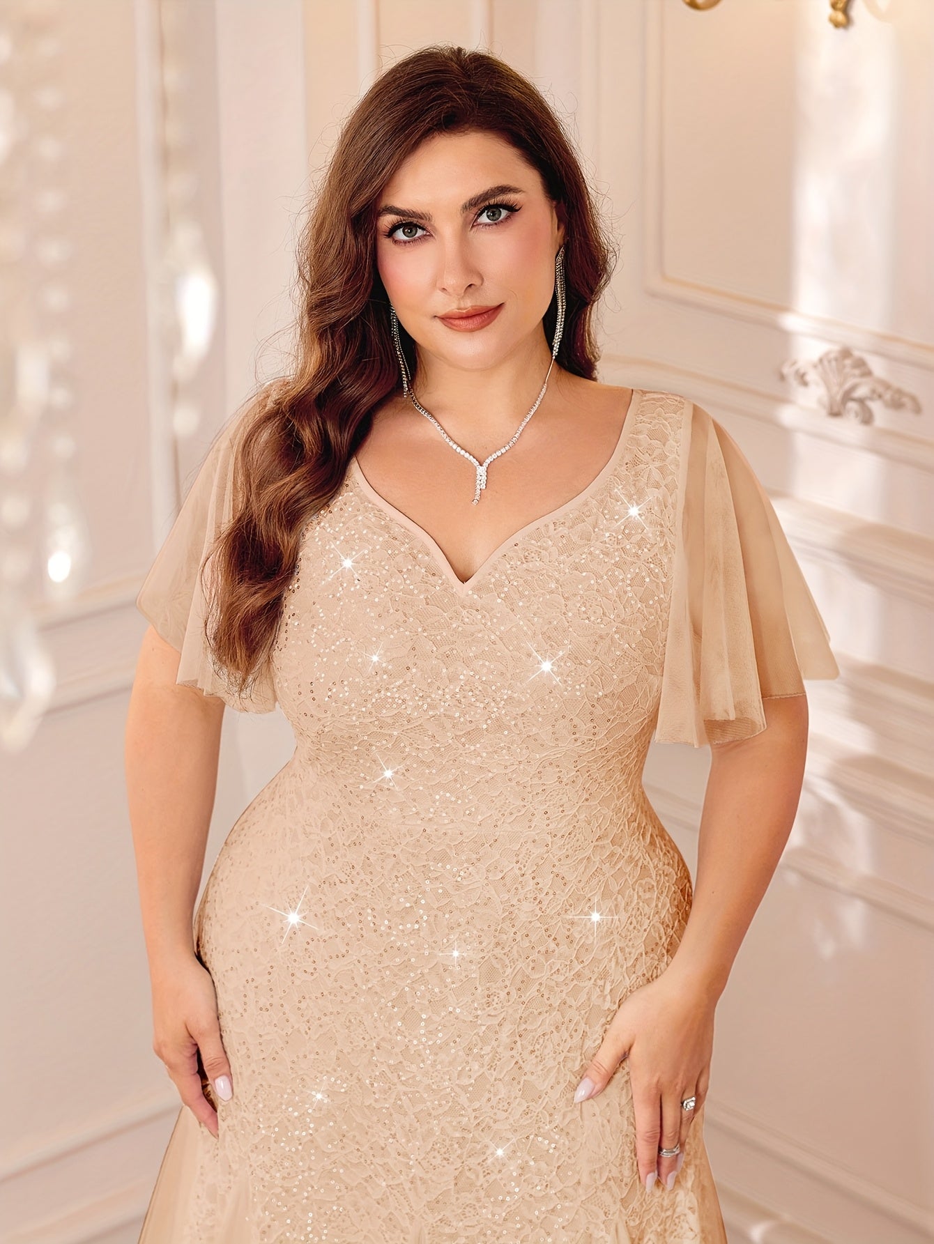 Vestido largo de encaje para mujer talla grande sin mangas con escote en V y dobladillo acampanado para boda