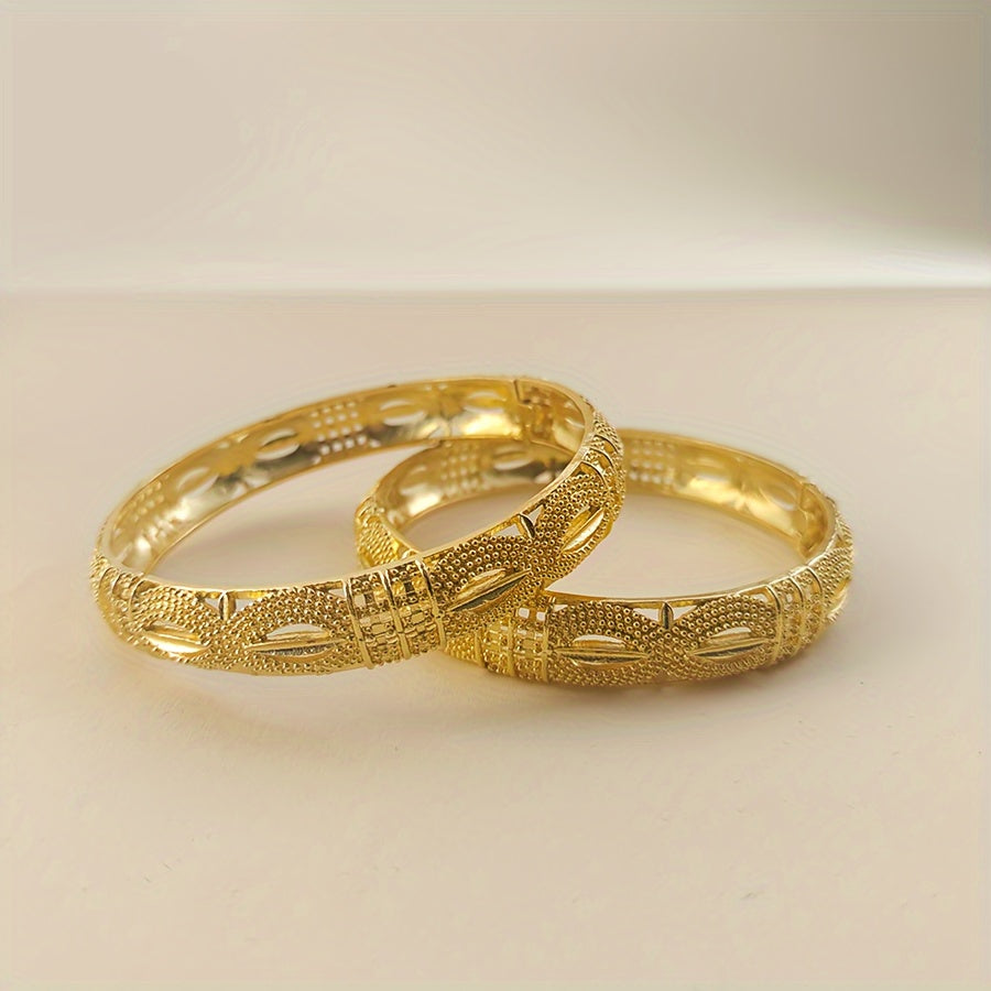 Zarif Ayolning Bangle To'plami: 4 Dona Luxurious Qutida (24K Oltin Qoplangan, Yuqori Sifatli Qotishmadan Yasalgan, Kundalik Kiymak va Sovg'a Berish Uchun Mukammal)