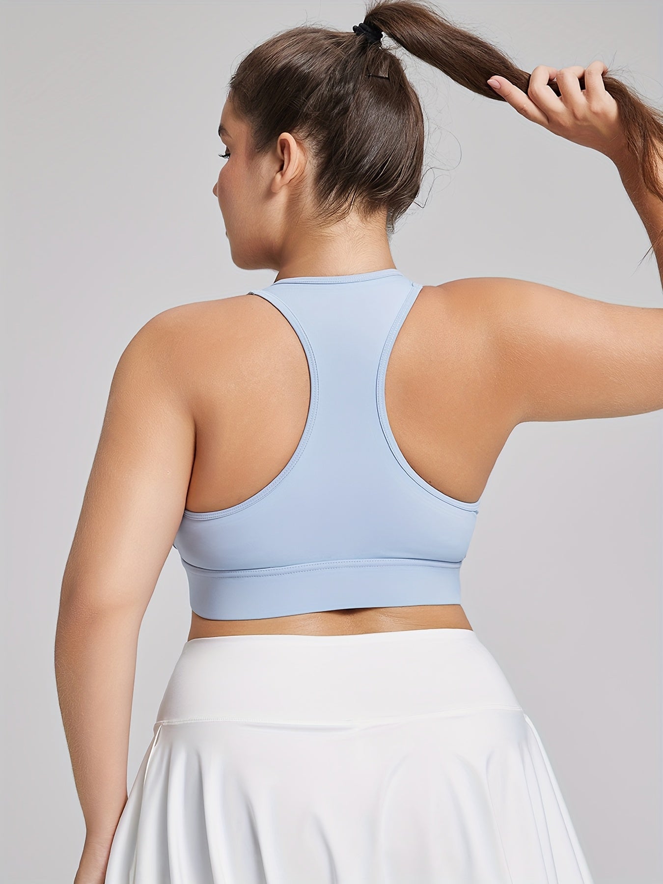 Plus Size Women's Zipper Sports Bra Yoga Vest with Padded Bust and Back Support