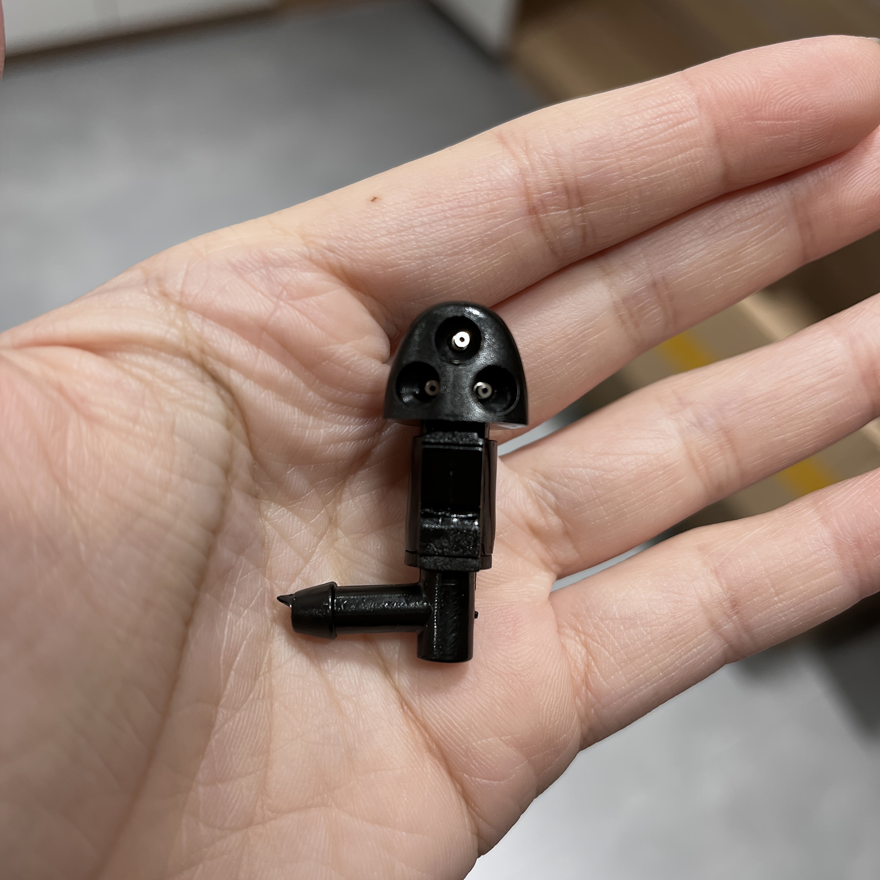 Universal Fit Plastic Windshield Wiper Washer Nozzle with 3 Holes