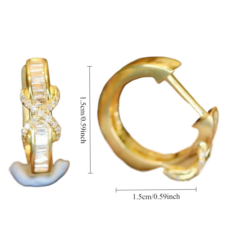 Zamonaviy va Minimalist Moissanite Xoch Halqali Momoqlar, 925 Silver Qoplamasi va Mis bilan Yasalgan, Har Kuni va Maxsus Tadbirlar Uchun Mukammal, Har Fasl Uchun Porloq Zargarlik