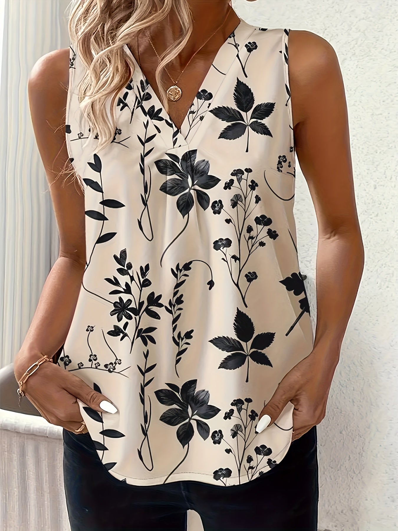 Женская безрукавка с цветочным принтом и V-образным вырезом, легкая летняя блузка