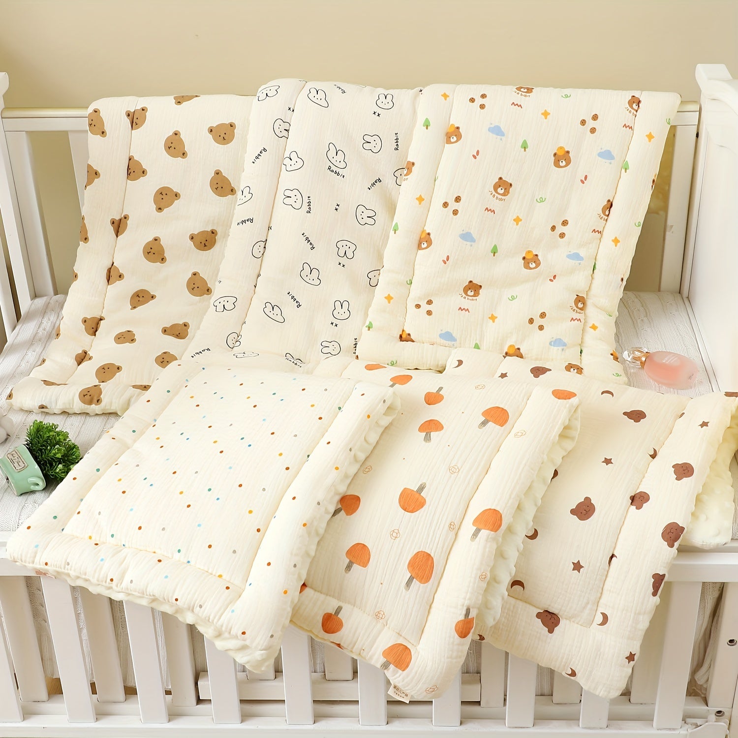 Yumshoq gazli stul qoplamasi, mo'yna bilan qoplangan va qo'ziqorin bargi dizayni bilan, bolalar uchun aralash ranglarda