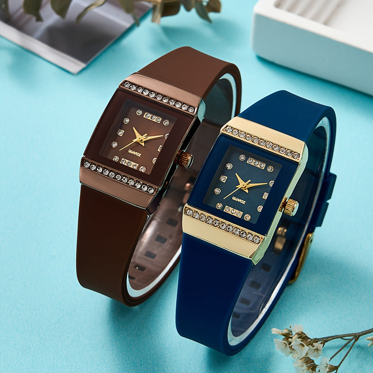 Women's Vintage Style Rhinestone Quartz Watch with Square Dial and Silicone Band