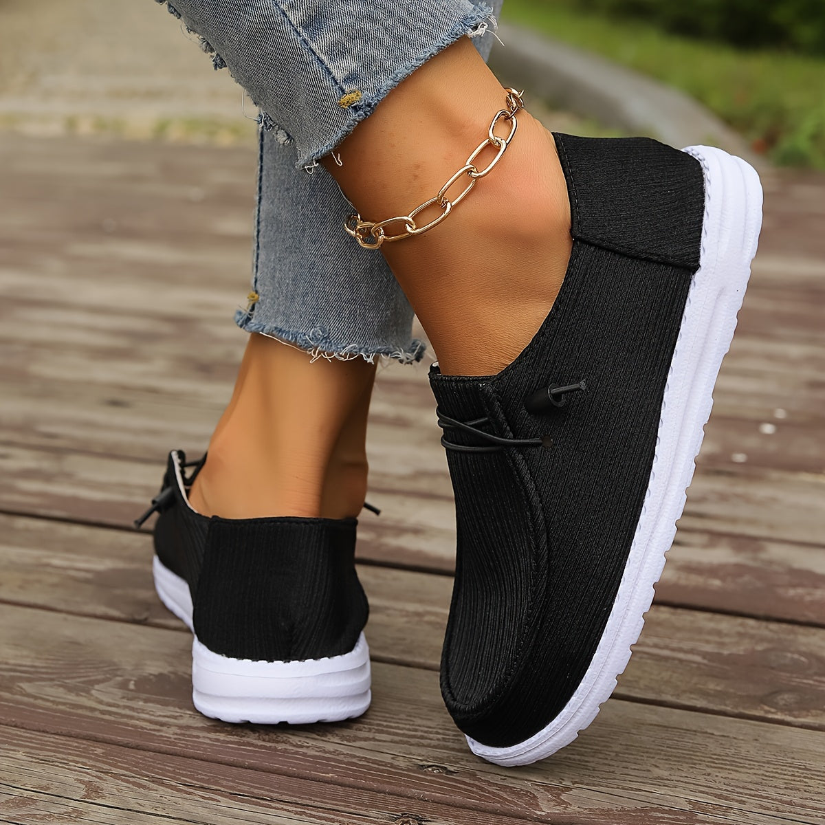 Women's Canvas Slip-On Flat Shoes Breathable Loafers Walking Shoes