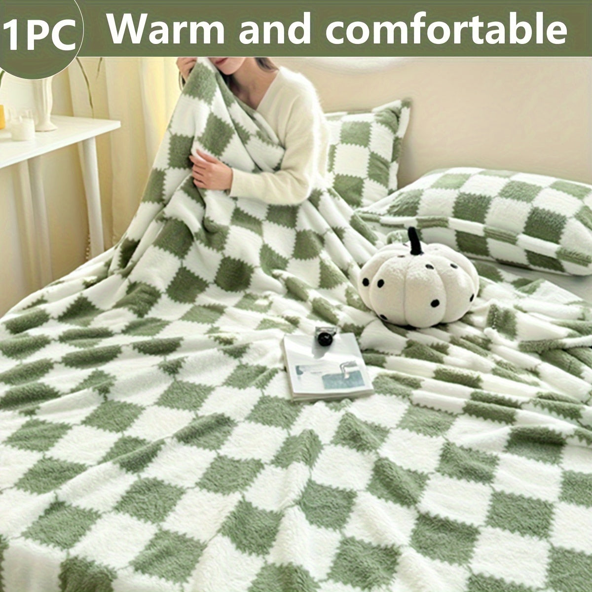 Cozy Checkered Fleece Blanket for All Seasons Multi-Purpose Machine Washable