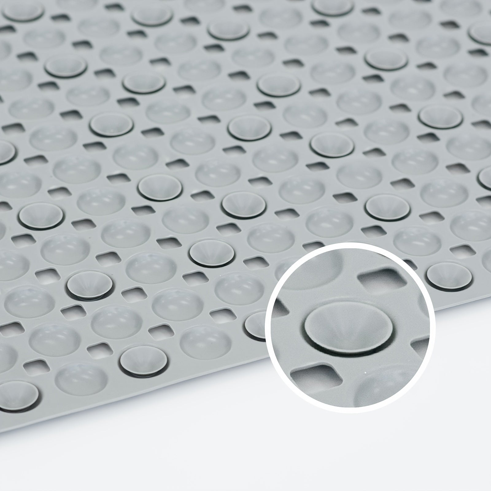 Alfombra antideslizante para bañera de PVC gris claro con ventosas y orificios de drenaje