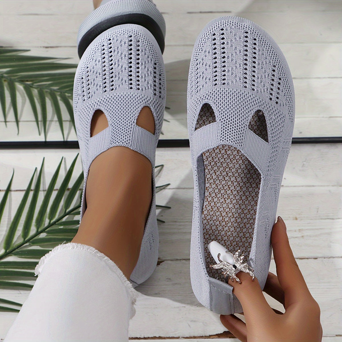 Women's Slip-On Shoes Breathable Flats Lightweight Summer Casual Shoes