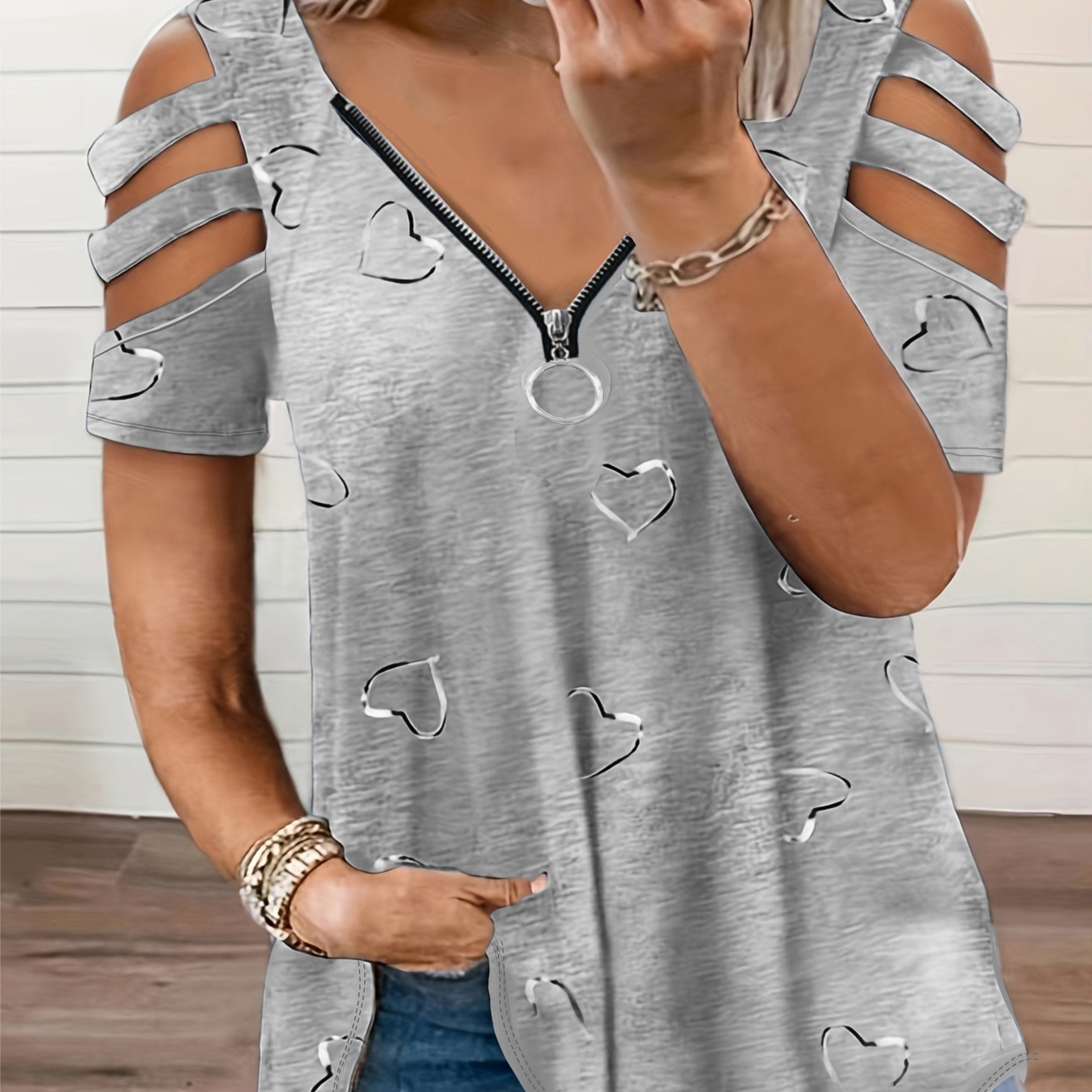 Plus Size Heart Print Zipper T-Shirt for Women Short Sleeve Spring Summer Casual