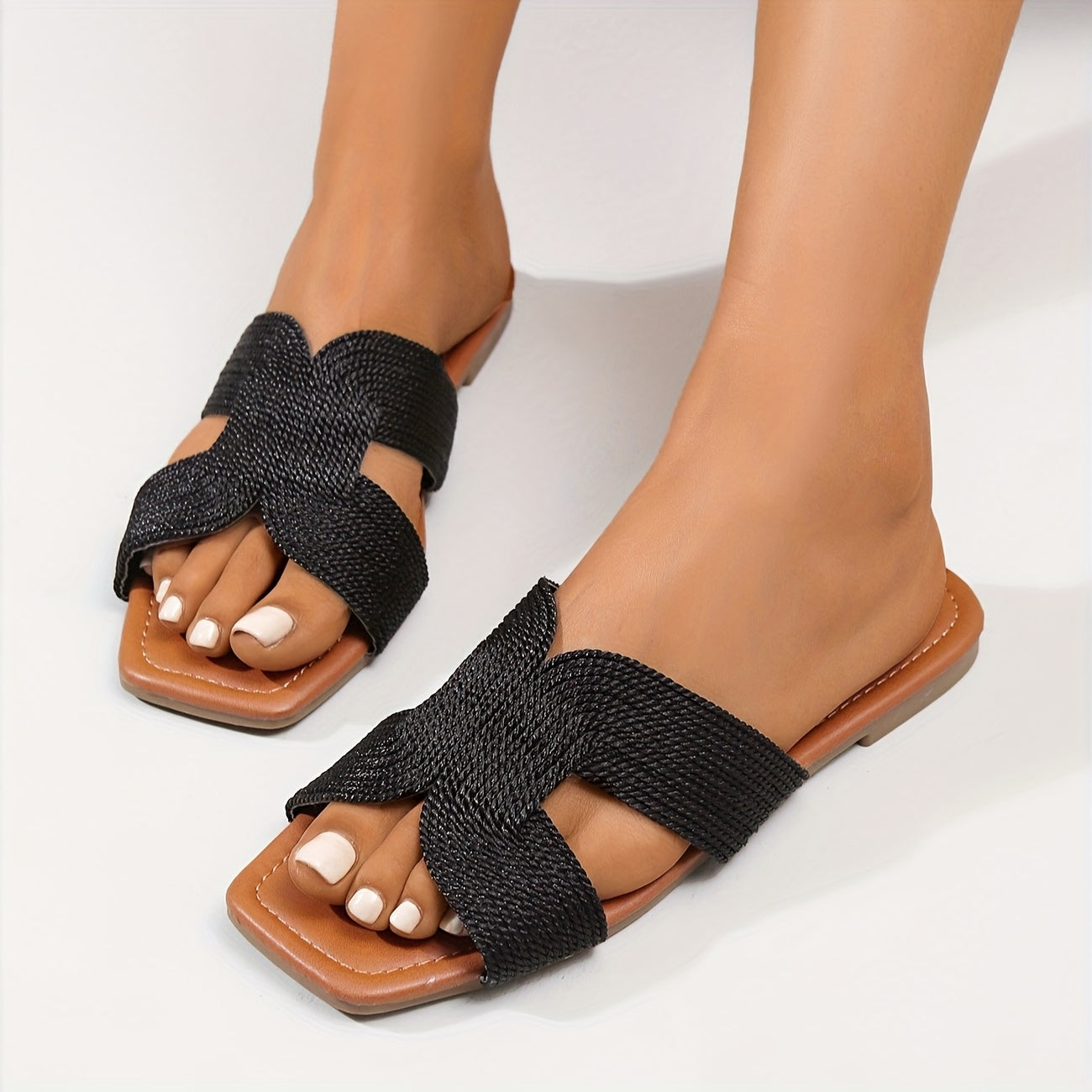 Women Solid Color Strappy Flat Sandals Slip-On Open Toe Beach Slides