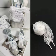 Женские шнурки для обуви из кружева черного и белого с цветочным узором для кроссовок и ботинок