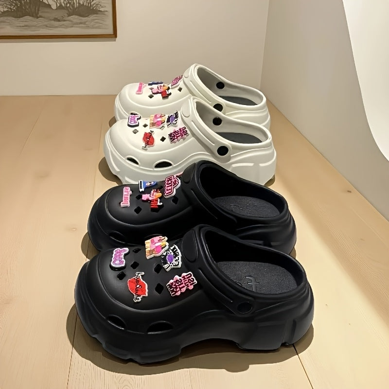 Ladies Summer Hole Shoes with English Illustration and Replaceable Accessories