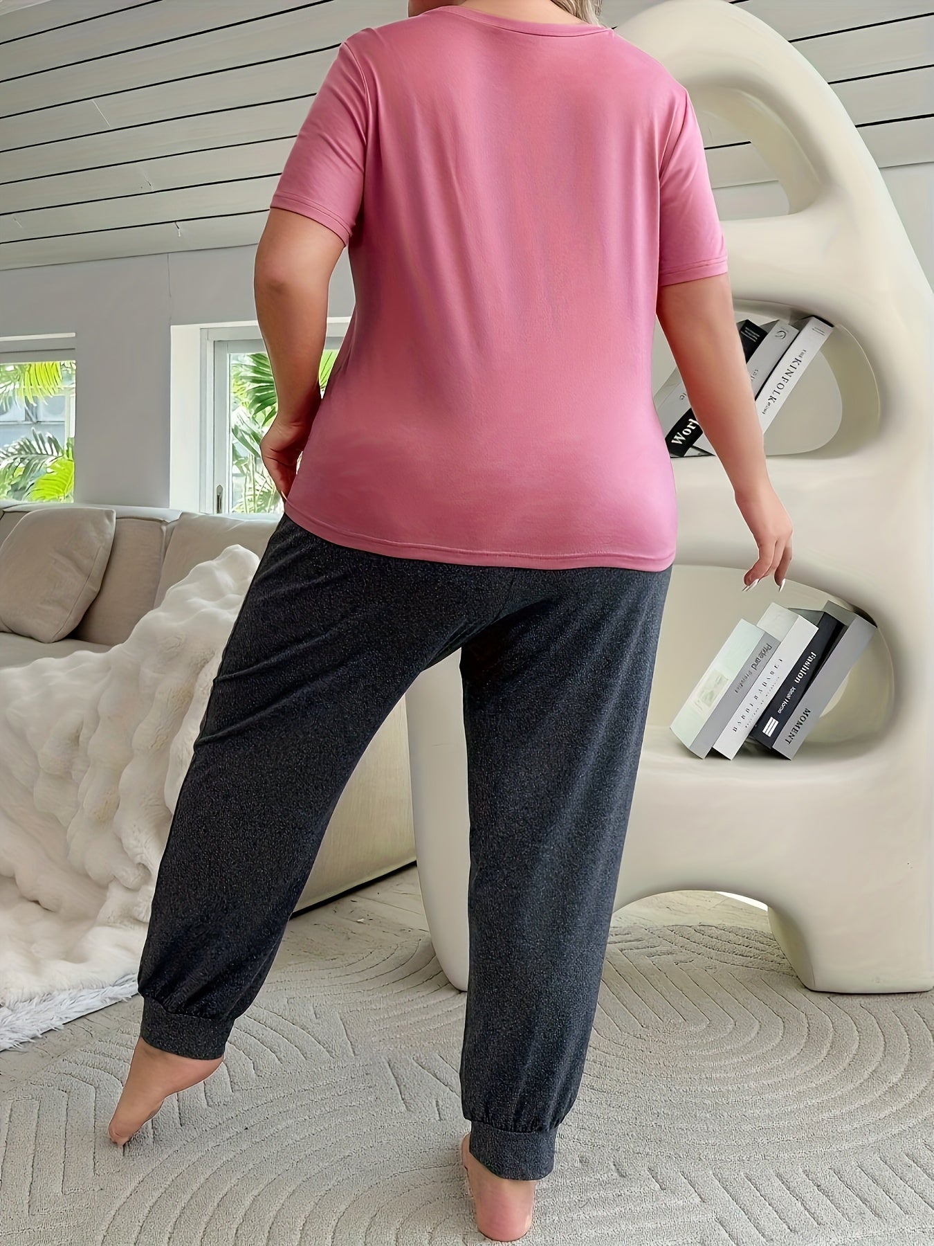 Пижама для женщин большого размера с буквенным узором из полиэстера, короткий рукав, повседневная