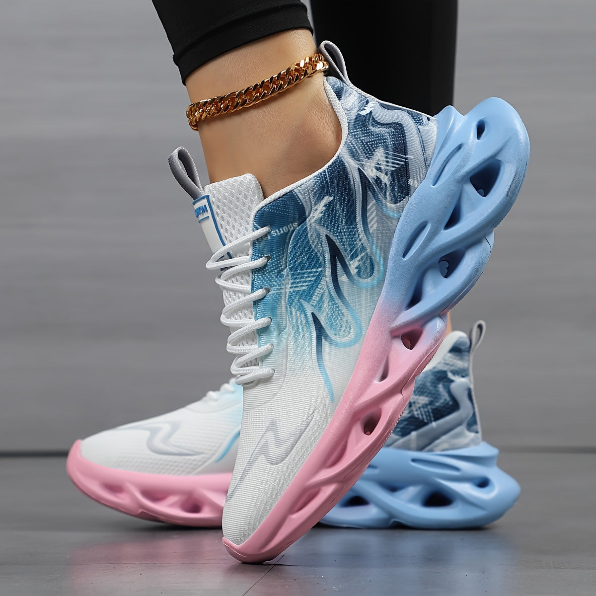 Women Breathable Mesh Sneakers Casual Lace-Up Round Toe Low Top Shoes All-Season