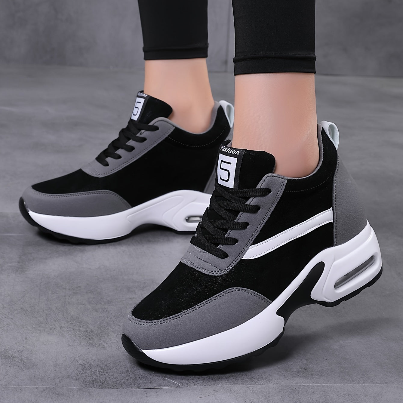 Women's Casual Thick Sole Sneakers Lightweight Air Cushion Low Top Lace-Up Shoes