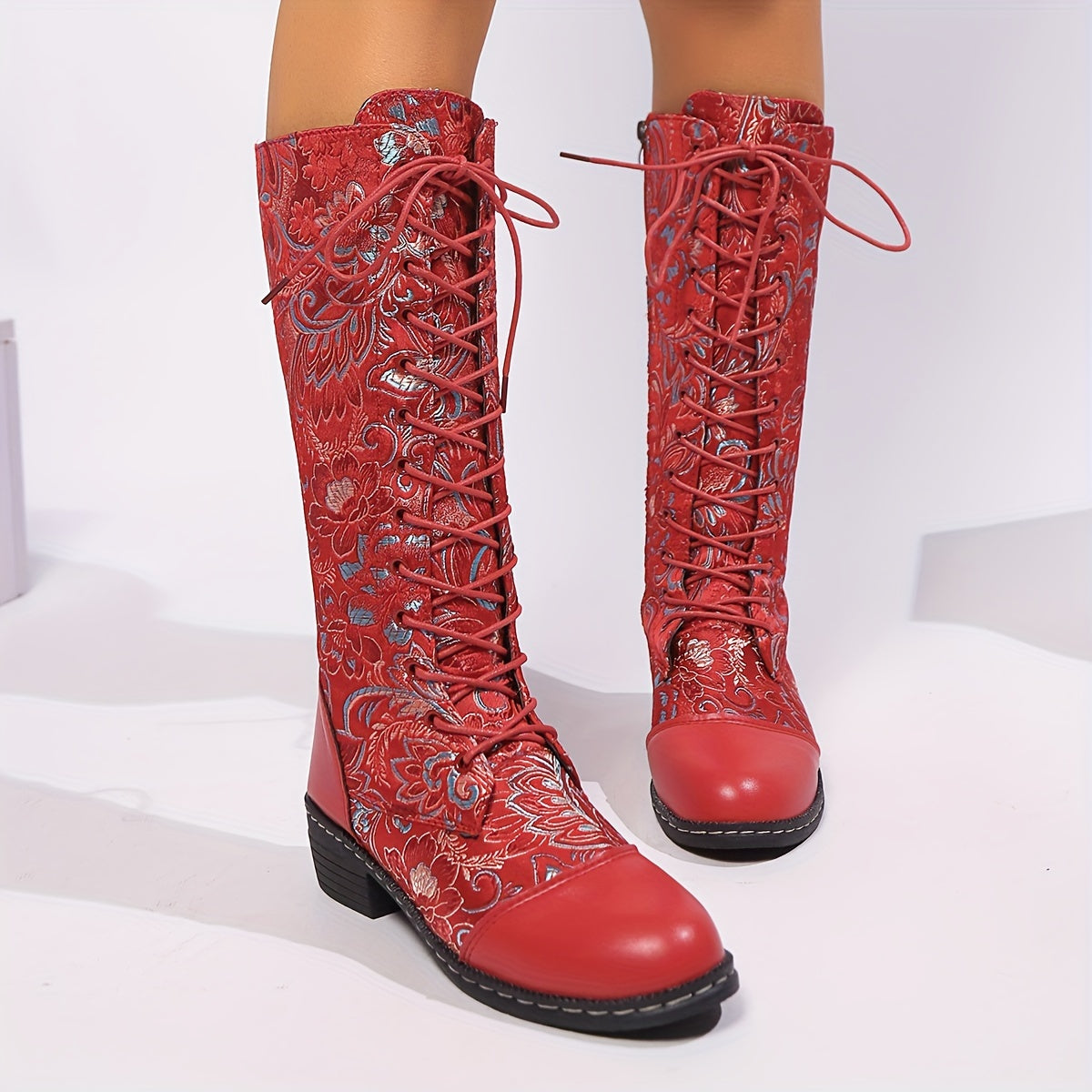 Женские ботинки с цветочным кружевом и шнуровкой до середины икры, красный и синий пейсли, стильные и удобные