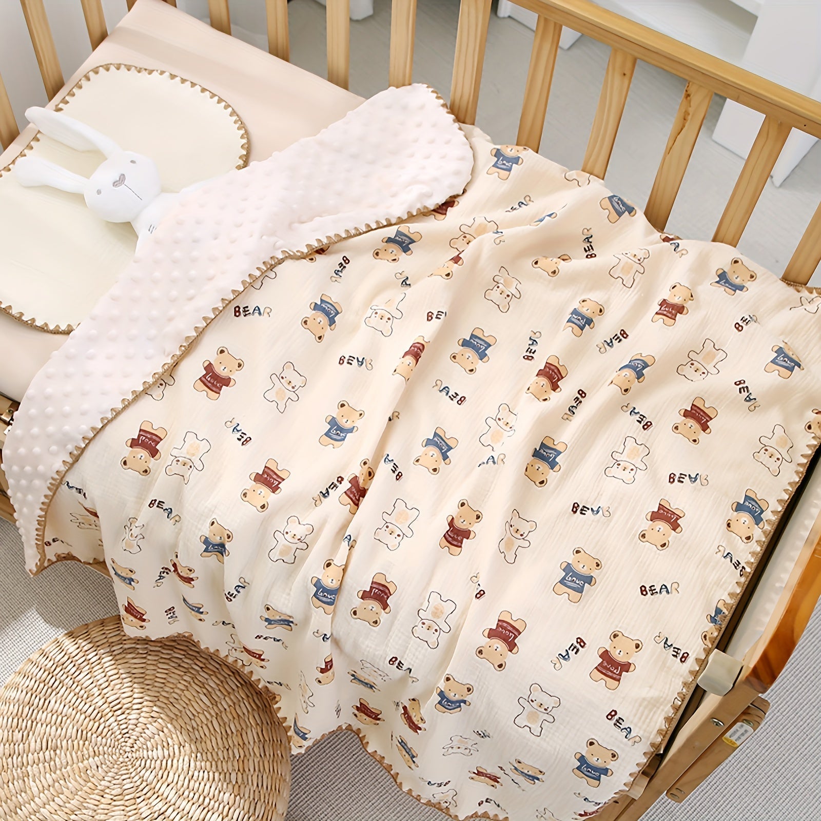 All-Season Cotton Blanket for Spring and Summer Use