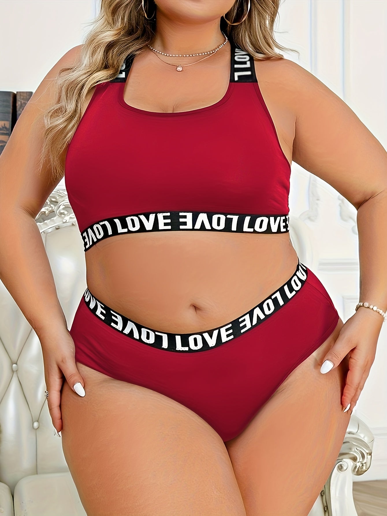 Plus o'lcham Love Printed Bralette va yuqori belli shartlar to'plami, trikotaj polyester