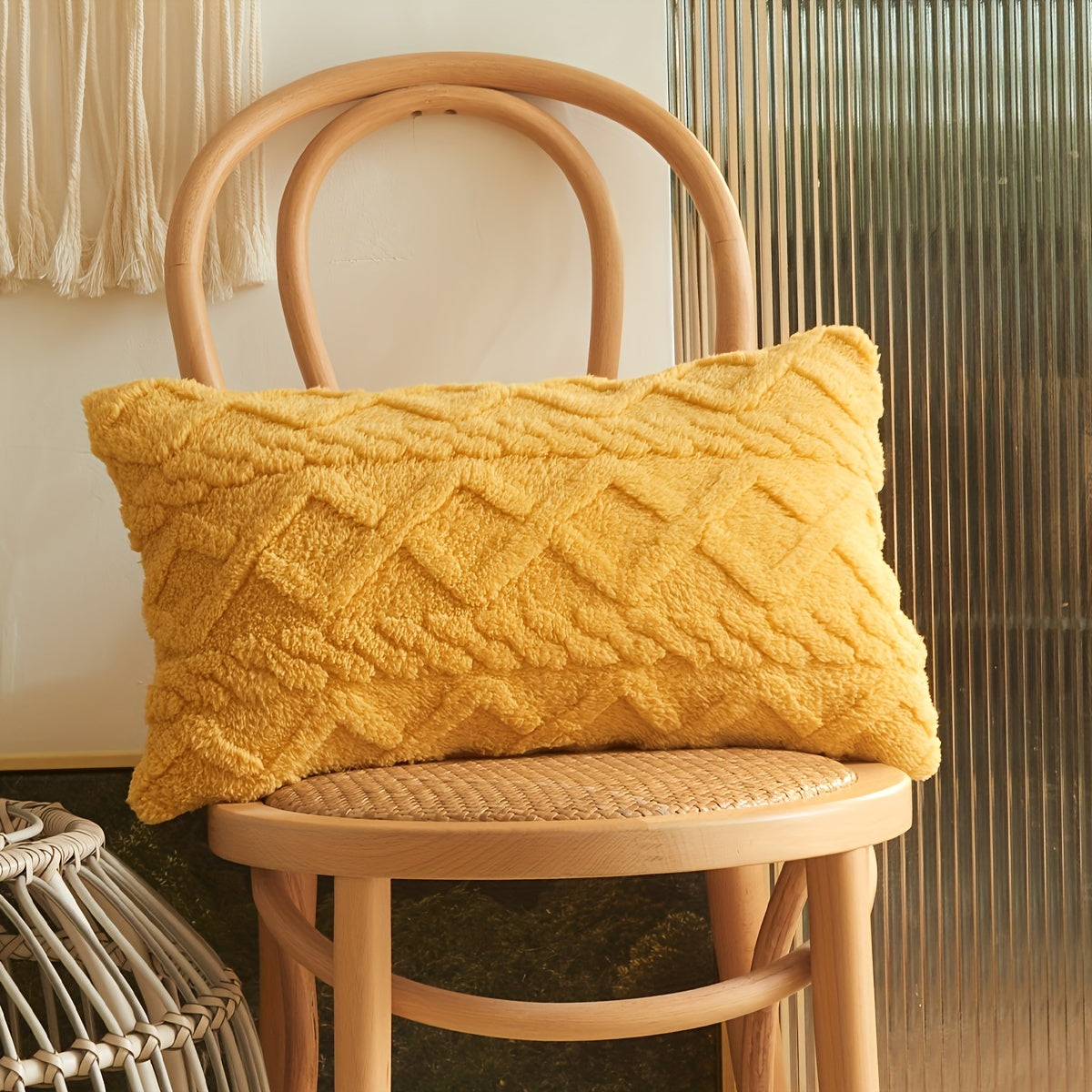 Decorative Cushion Cover 19.7x11.8 Inch Plush Throw Pillow Case Geometric Diamond Pattern