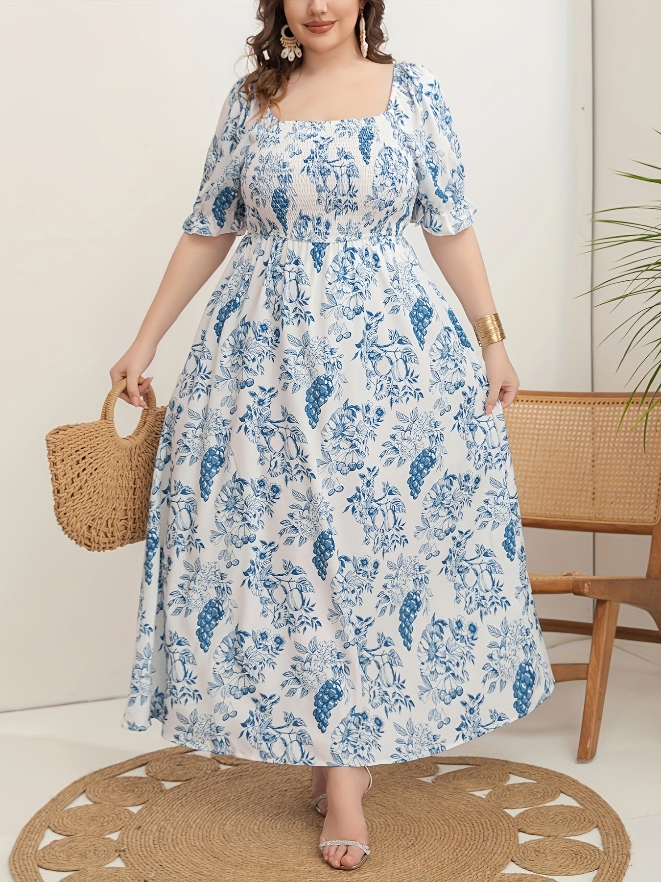 Ayollar uchun katta o'lchamli gullar bilan bosilgan tunik kiyi, polyester, barcha mavsumlar uchun, kvadrat bo'yin