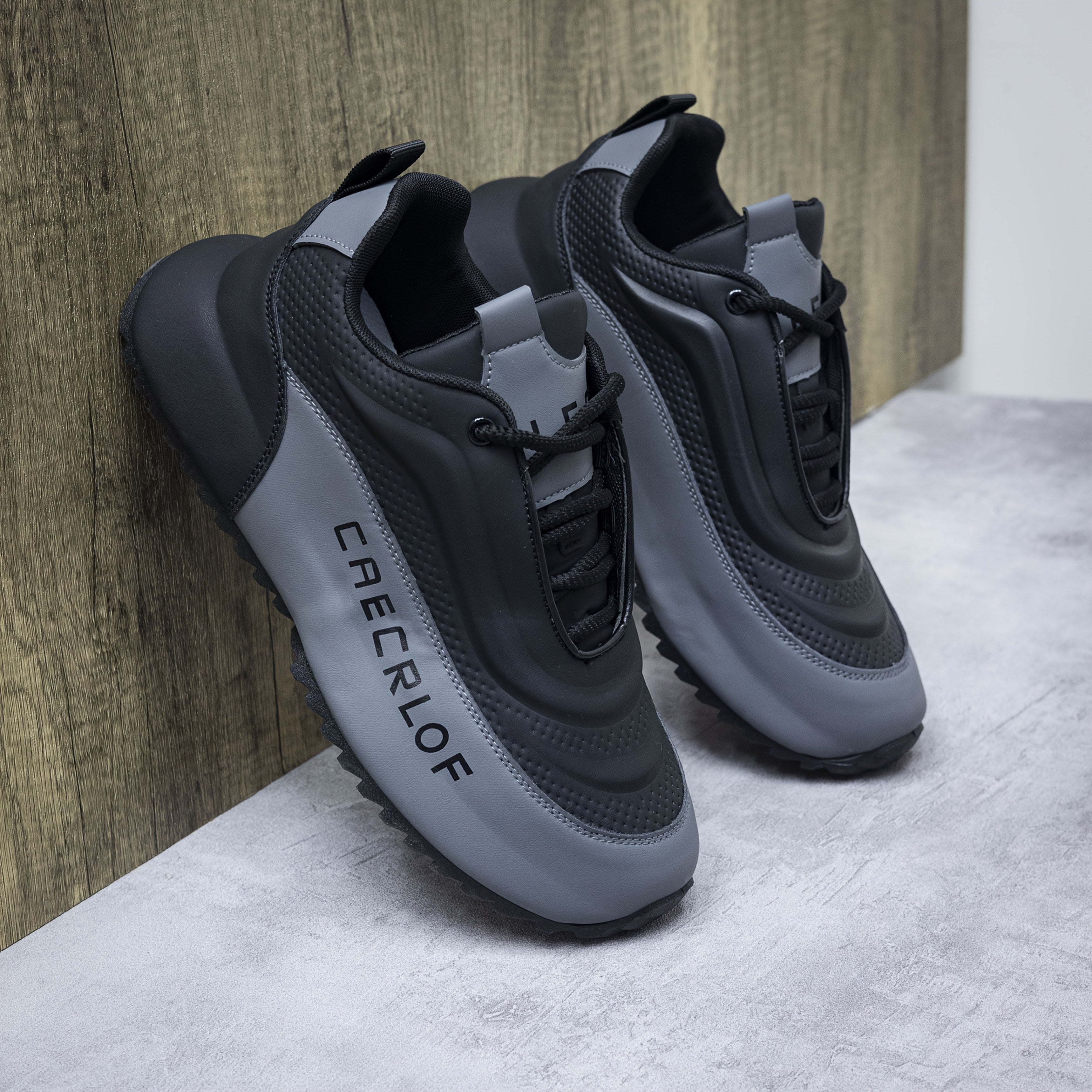 Мужские кожаные кроссовки с противоскользящей подошвой для отдыха и спорта