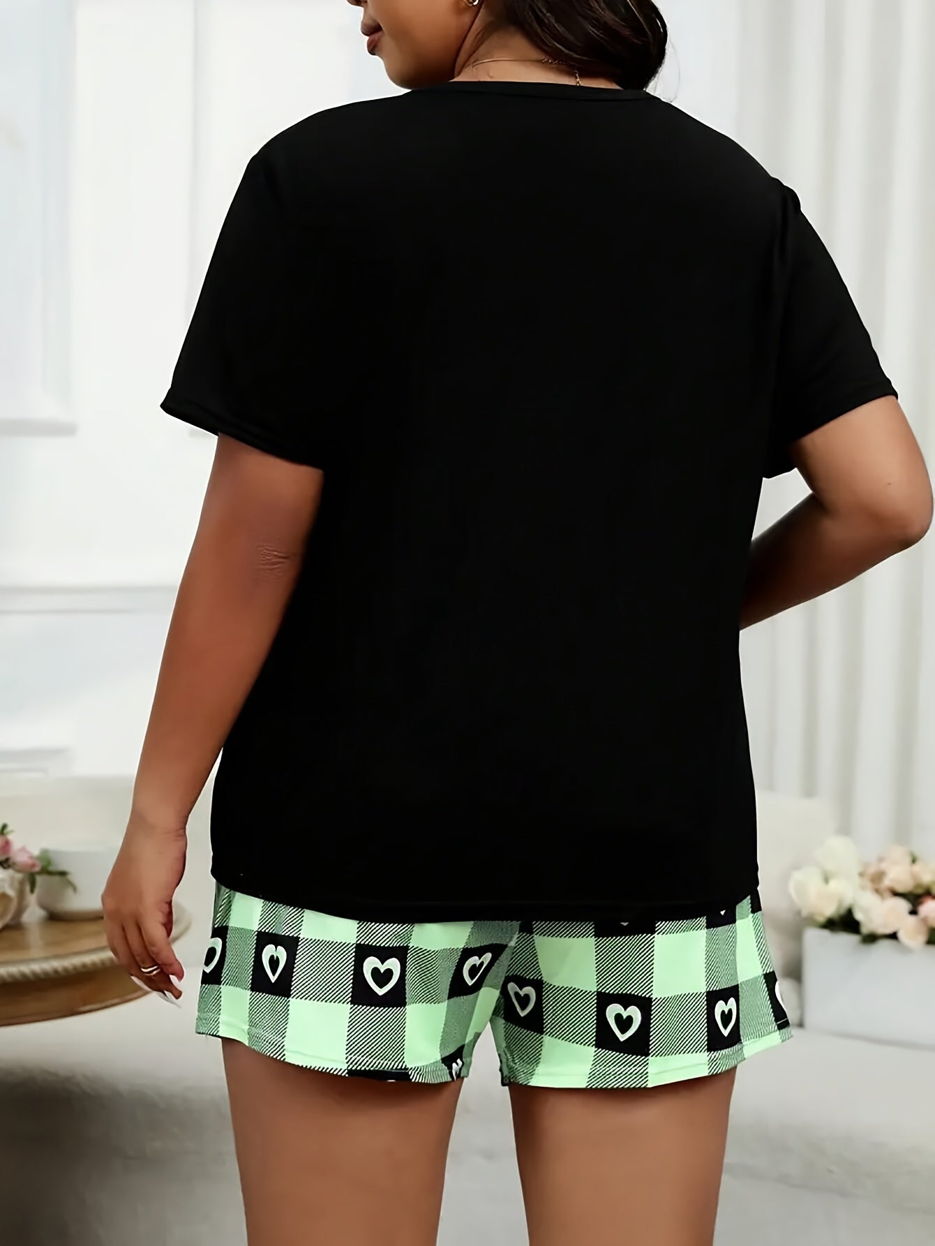 Plus Size Women's Pajama Set Green Heart Print Short Sleeve Shorts