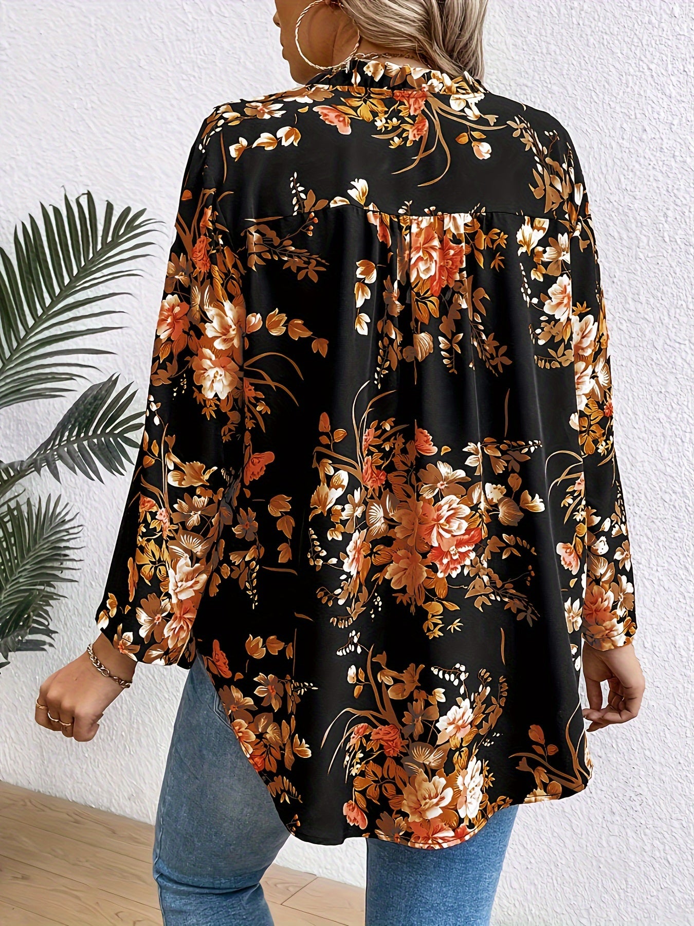 Ayollar uchun geometrik bosma notched collar kofta, katta o'lcham