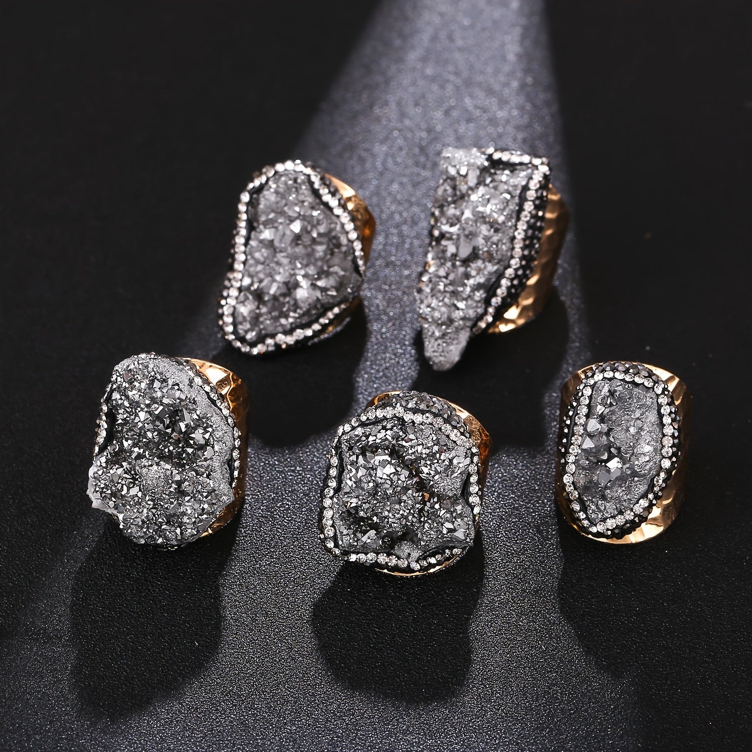 Women’s Irregular Natural Crystal Cluster Cuff Ring Alloy 18K Gold Plated Raw Stone Jewelry