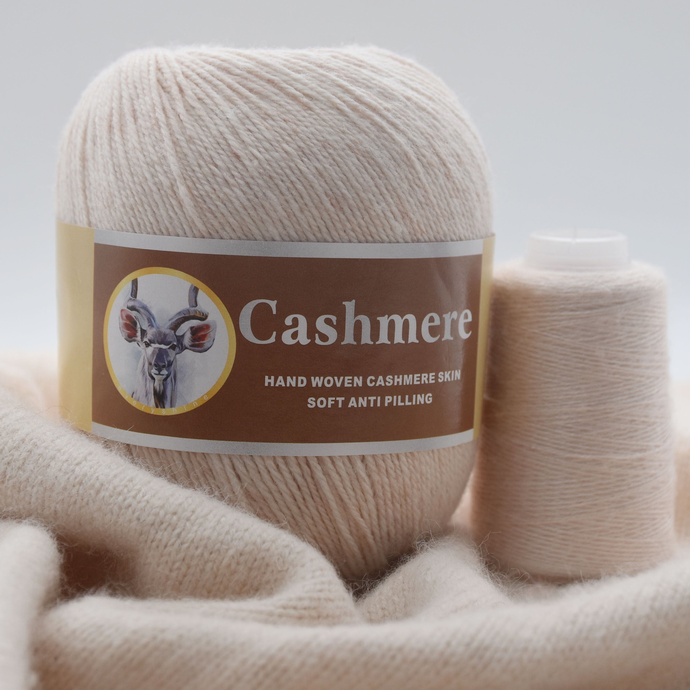 Hand-Woven Cashmere Blend Crochet Yarn 70 Cashmere 320m Assorted Colors