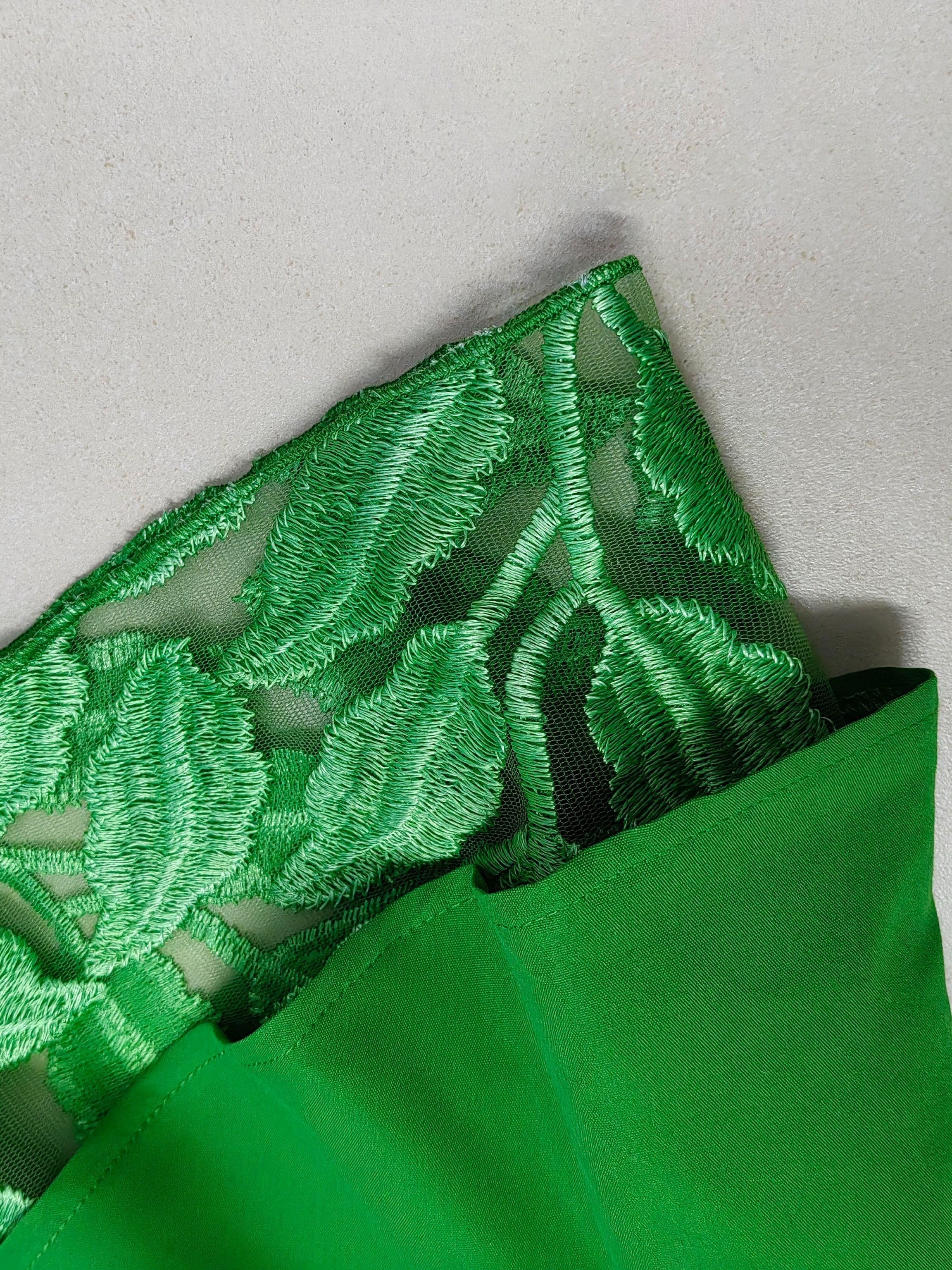 Plus Size Women's Flare Sleeve Long Shirt Contrast Lace Commuter Top