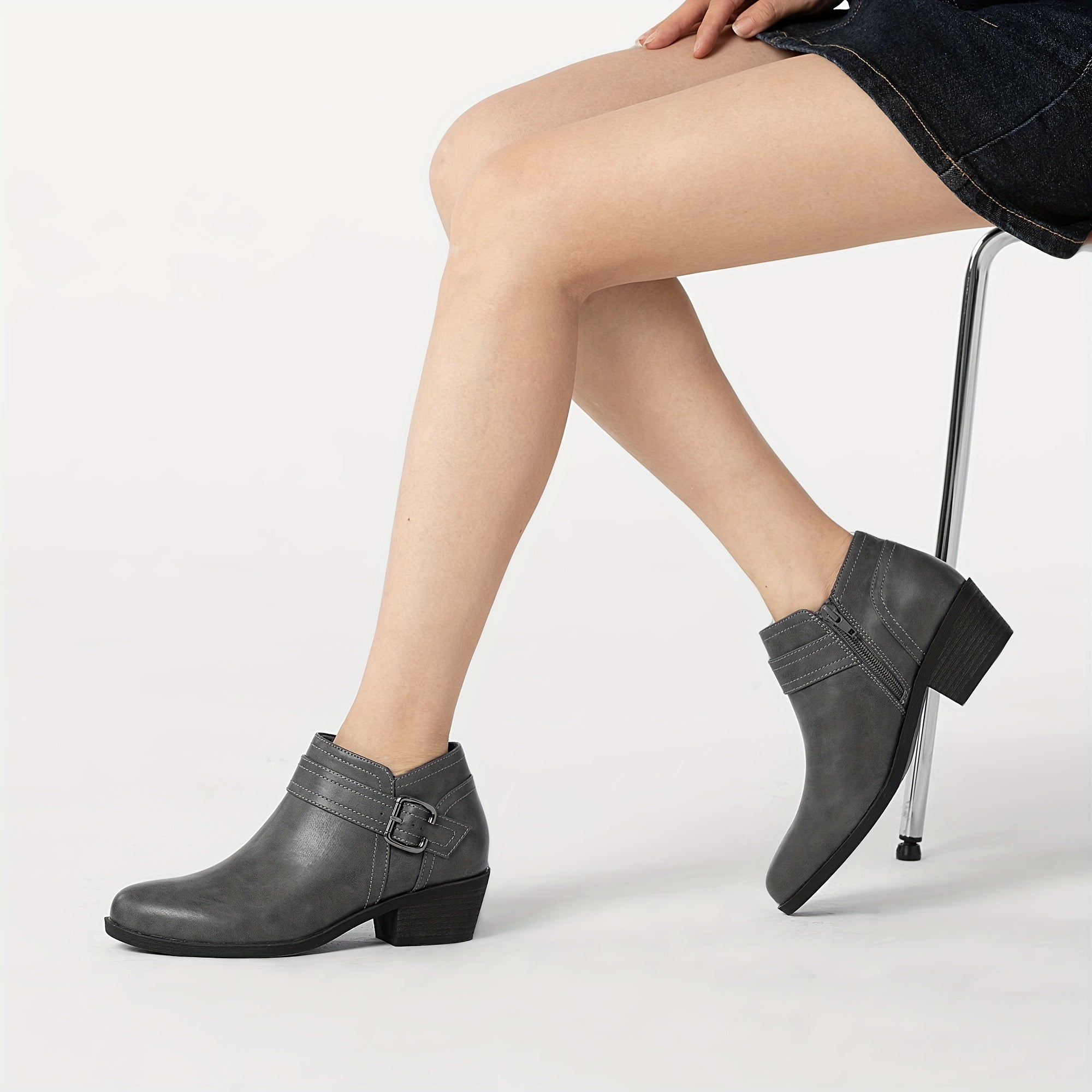 Women's Faux Leather Chunky Low Heel Ankle Boots with Zipper Black