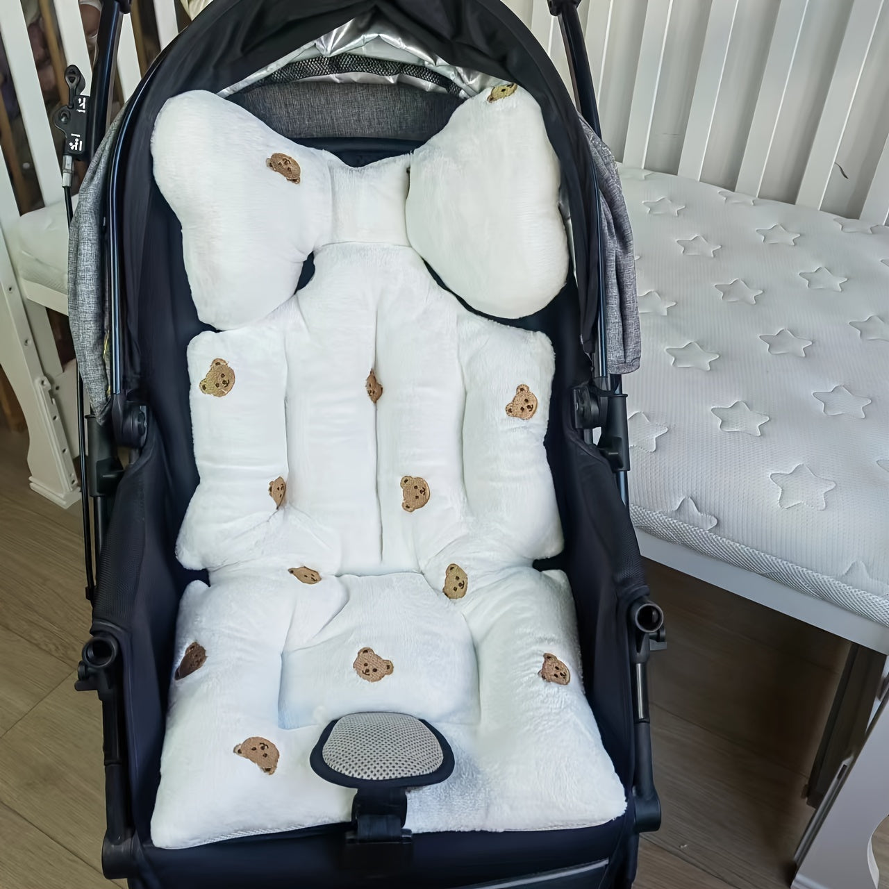 Almohadilla para cochecito de bebé con patrón de oso de peluche, bordada, acolchado grueso, suave y cálido
